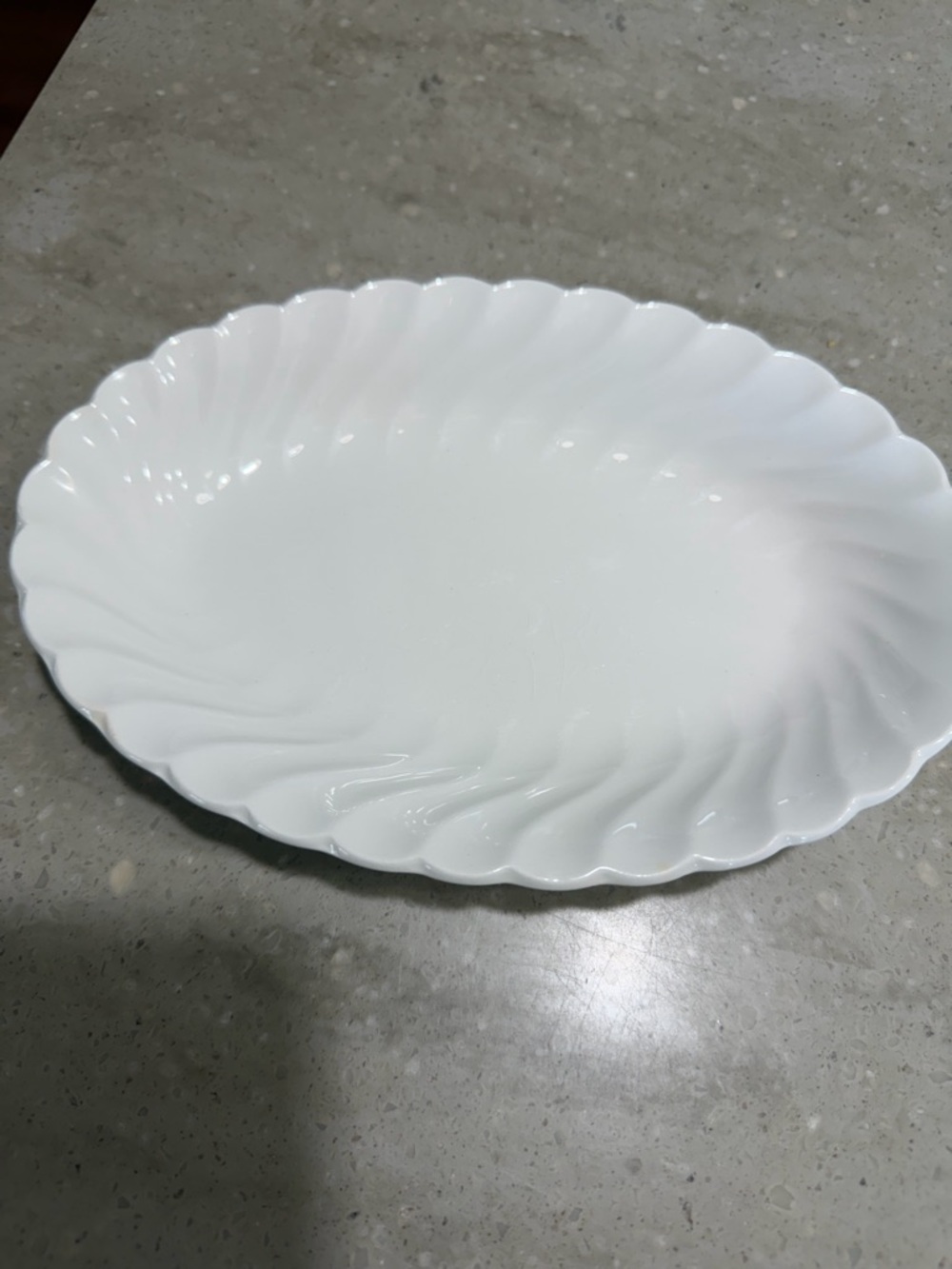 Vintage Johnson Brothers White Ironstone Gravy Boat with Underplate - Picture 4 of 10